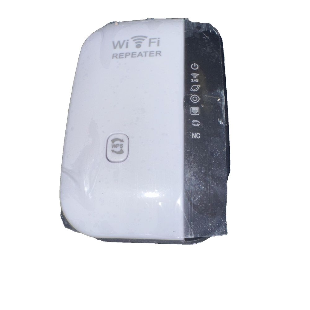 300m wifi repeater more range for every wlan network, Unbranded – a white remote control button on a white background