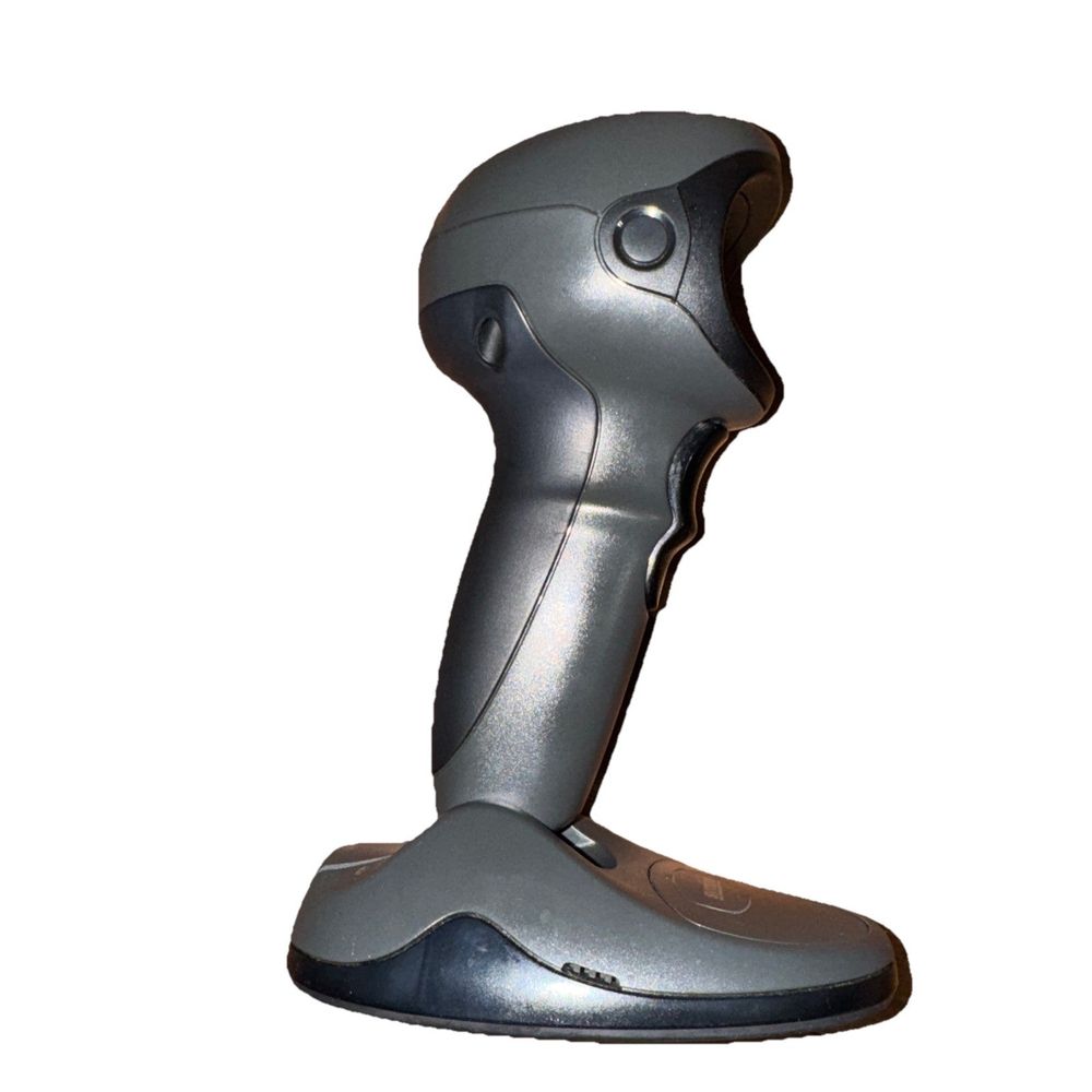 Motorola (Symbol) DS9806-Dl00007NNWR Barcode Scanner – the back of a silver and black handheld