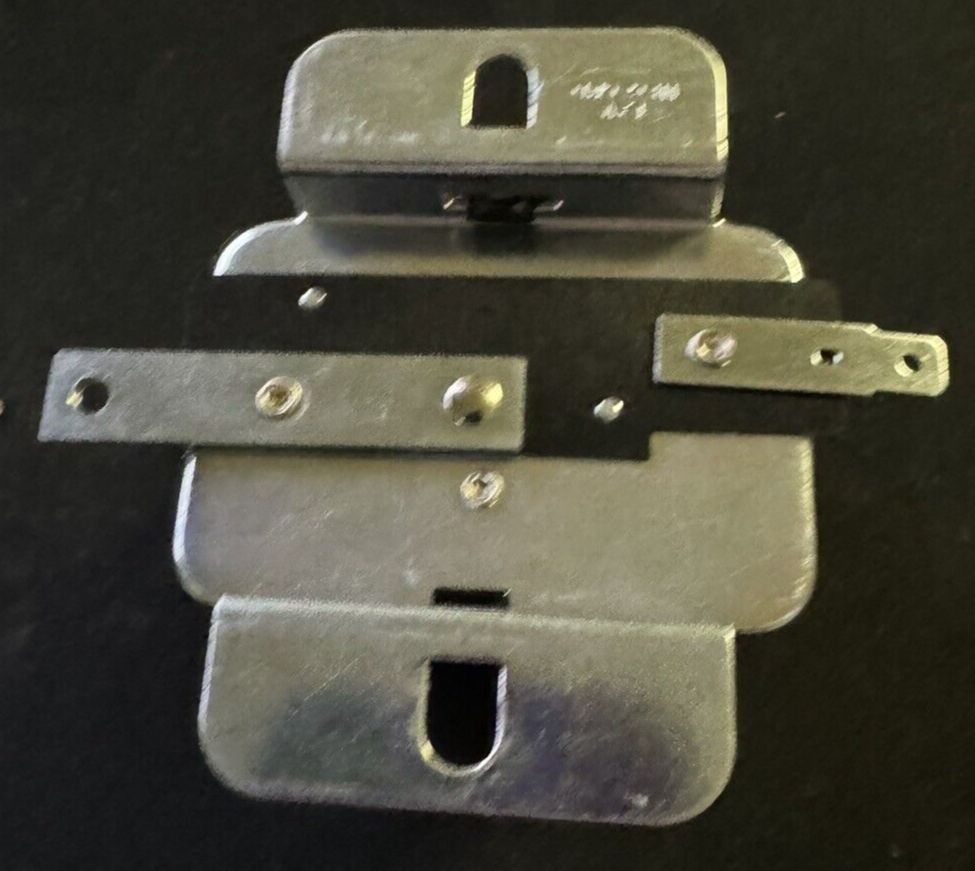 New DB Electrical Regulator - External ACR6000 Compatible with-Replacement for – a pair of metal latchs