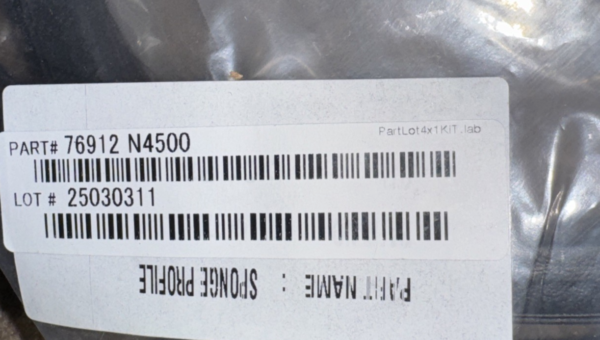 Nissan 76912-N4500 Weatherstrip