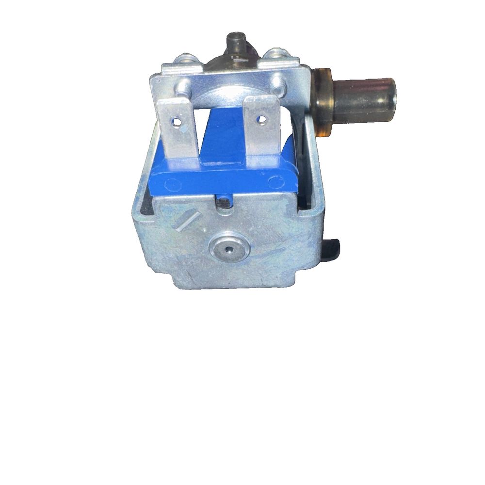 Bunn 27370.0007 Coffee machine Water Solenoid Valve 12W 60Hz 120V – a blue and white valve