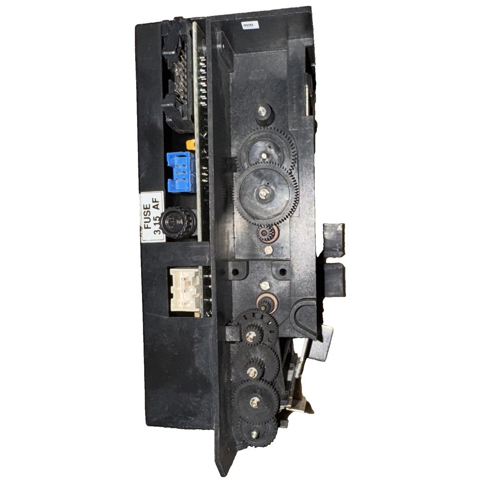 E-Waste Lot 5 Units #1 Misc Parkeon Units / For Parts/Repair – a black and white image of a door lock