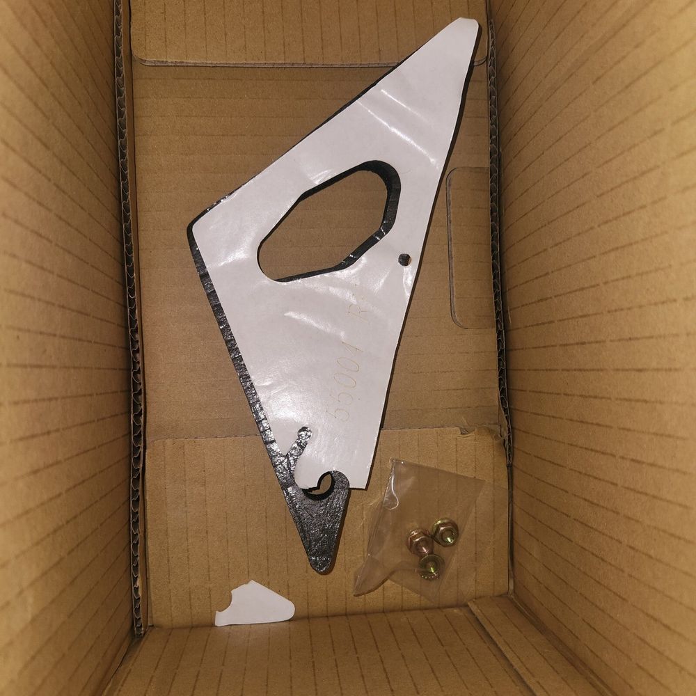 TYC 5210531 Door Mirror Right-Side Compatible with 1997-2001 Toyota Camry – a box with a white and black object inside