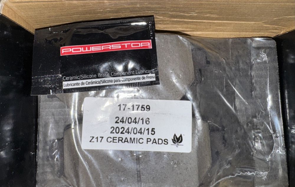 Power Stop Front 17-1759 Ceramic Brake Pads Evolution – a box of metal parts with a label on it