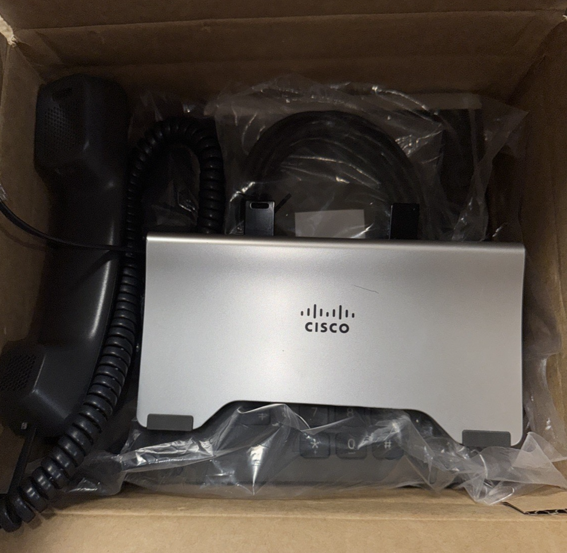 Cisco IP Phone 8851 CP-8851 (No Power Cord)