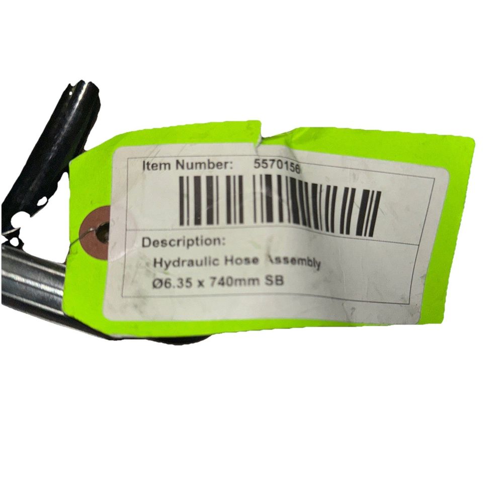 HOSE ASSY; 6.35 x 740mm SB #5570156, DaveyDooDeals – a label on a green bag with a barcode