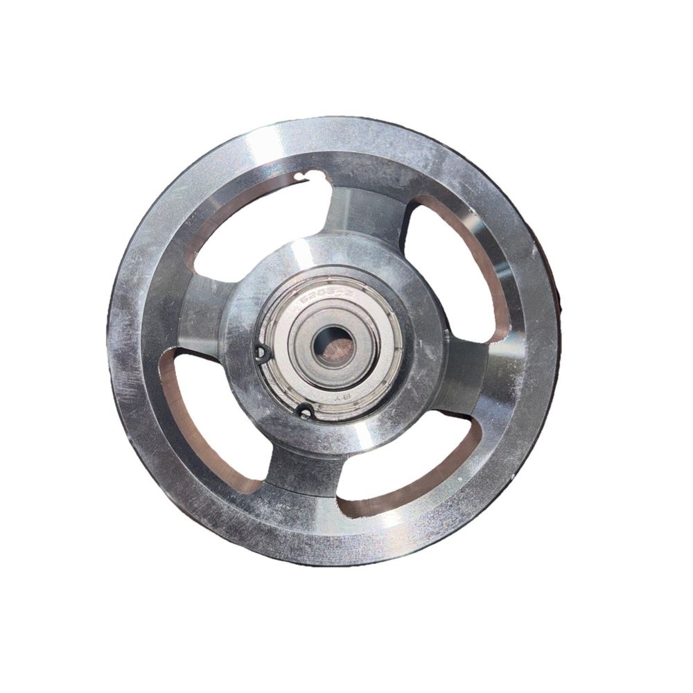 Universal Aluminum Alloy Bearing Pulley Wheel Bearing For Weight Lifting Large, Unbranded – a metal wheel with a bearing