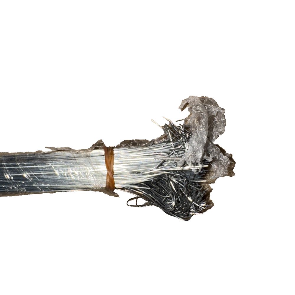Advantus Tag Wires Wire 2612TW 1000 pack Damaged end, DaveyDooDeals – a piece of wood with a piece of wire