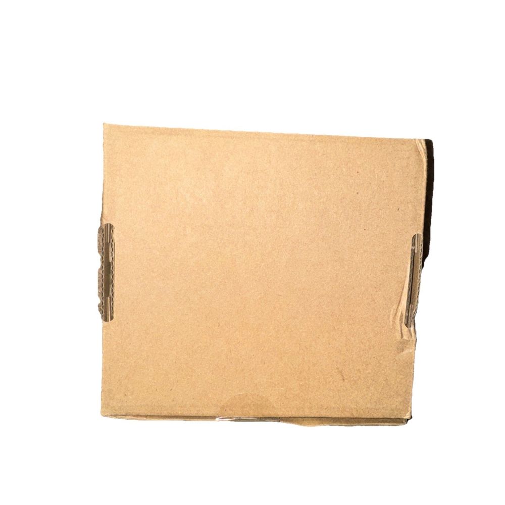 Motive LBB-6.6.4 CA-U Fleet Management System – a brown cardboard box with a white background