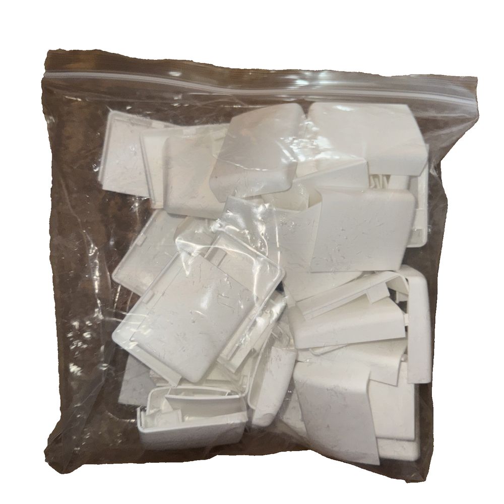 Cover Cap for 60291 Left White, Richelieu 50 Pack – a bag of white plastic tiles