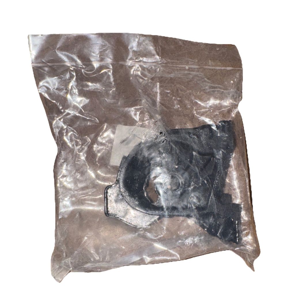 Engine Mounting Front For TOYOTA Corolla Liftback Sprinter 91-02 1236102050, Unbranded – a bag with a black object inside