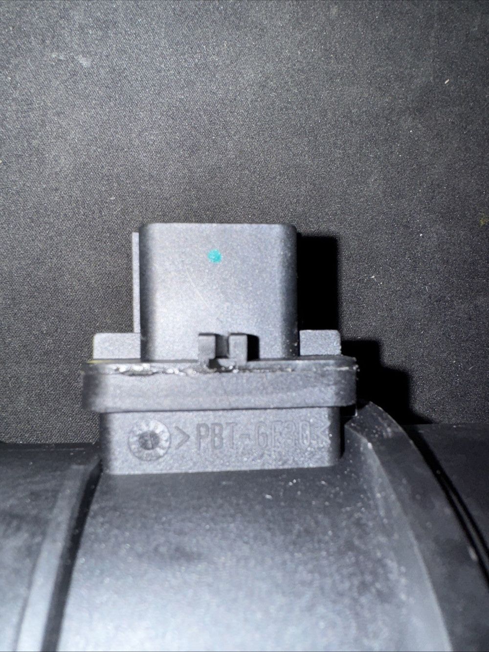 Mass Air Flow Sensor Kit PBT-GF30, Unbranded – a close up of a metal object on a table