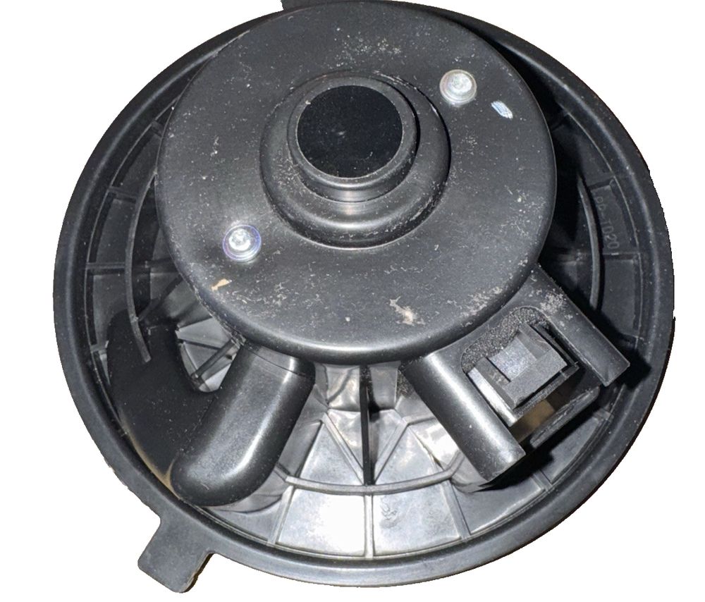 SKP SK700164 Blower Motor, 1 Pack – a black plastic speaker with a metal knob