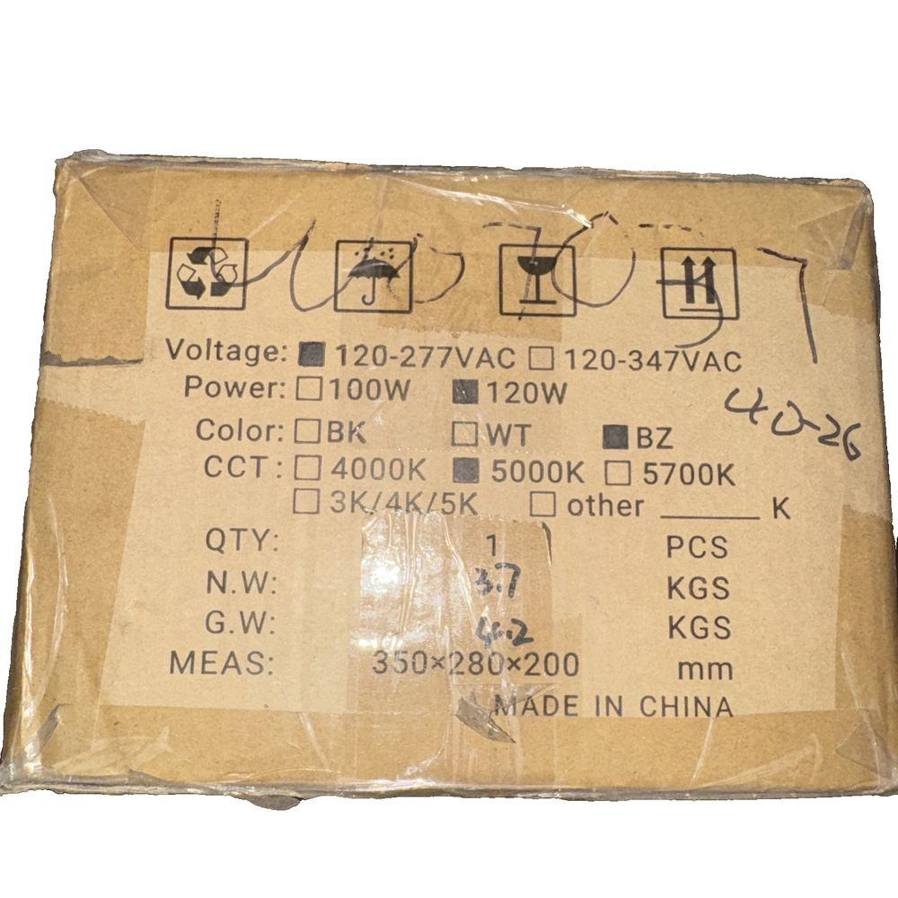 LED Wall Pack light 12-277VAC 120W BZ 5000K, Unbranded – a box of electrical equipment