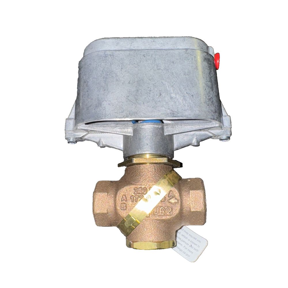 Schneider Electric VK-7223-203-4-4, 1/2" 2-way Valve – a brass ball valve with a red handle