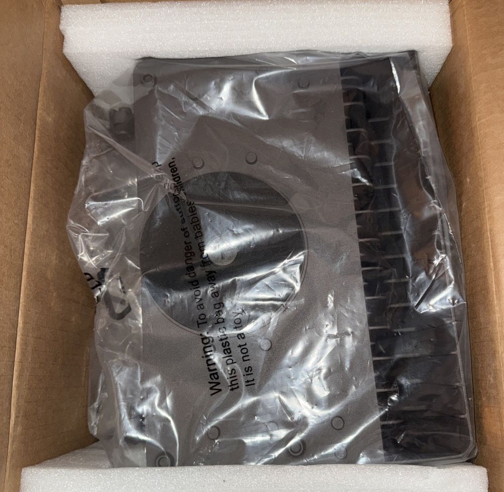 LED Wall Pack light 12-277VAC 120W BZ 5000K, Unbranded – a box with a pair of scissors and a pair of scissors