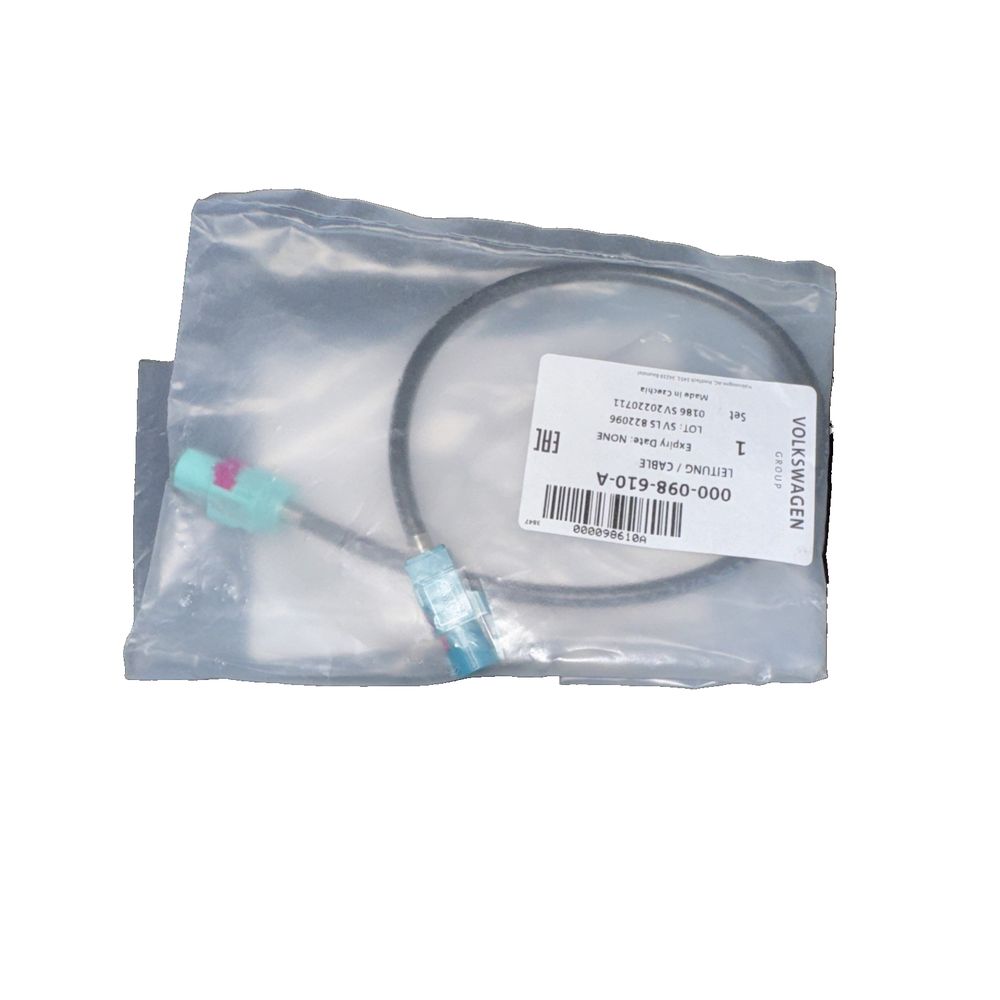 Genuine Data adaptor line 000098610A, DaveyDooDeals – a picture of a cable with a white background