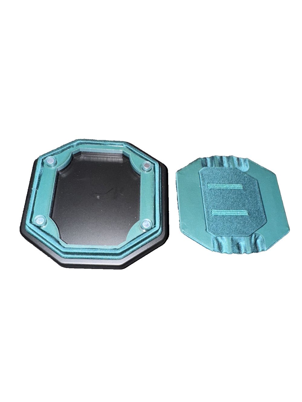 1X 3PC Bracelet Pad Green For Retail/Display, DaveyDooDeals – a pair of blue plastic trays