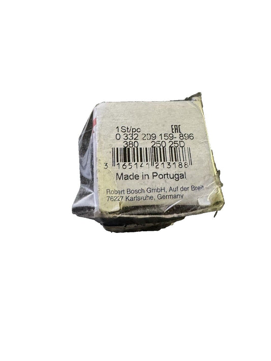 BOSCH 0332209159 Changeover Mini Relay - 5 Pins, 12 V, 20-30 A - Single – a small piece of metal foil with a barcode on it