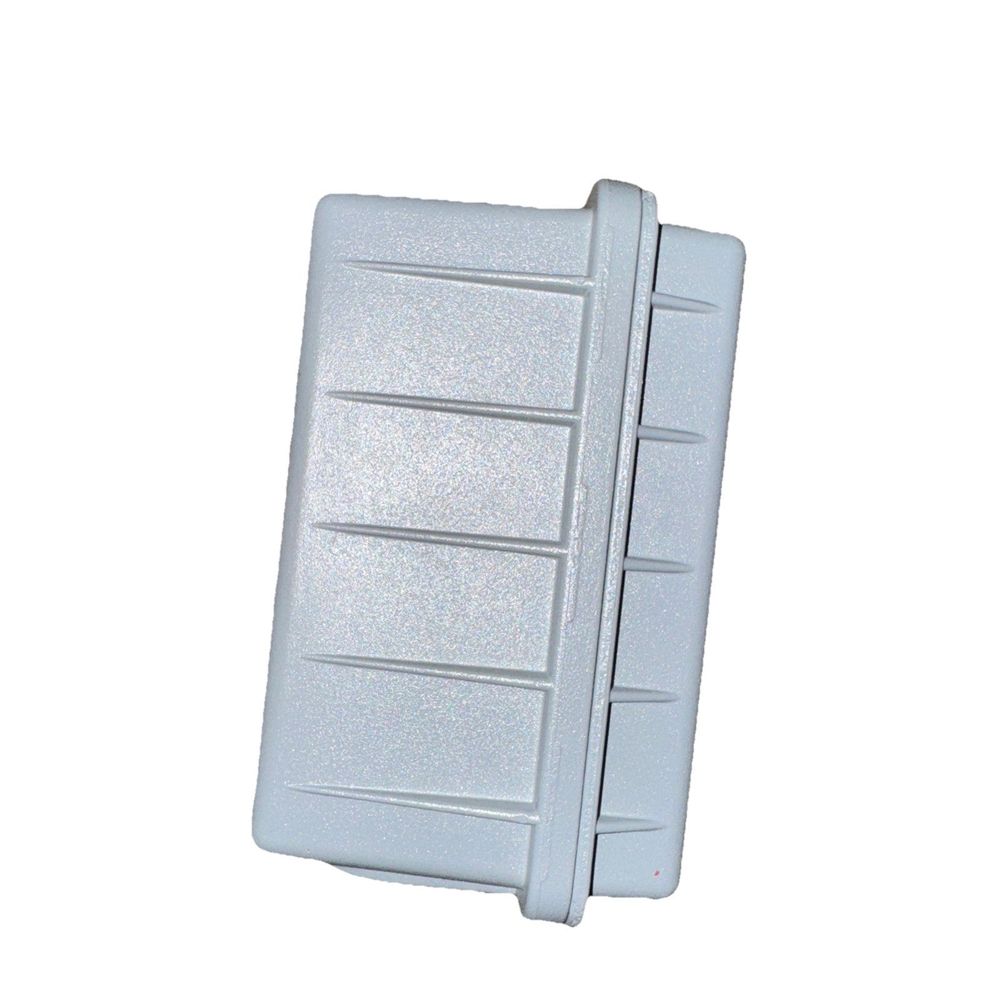 EM3 SelecTone Extension Module, Federal Signal – a white plastic case with a silver glitter pattern