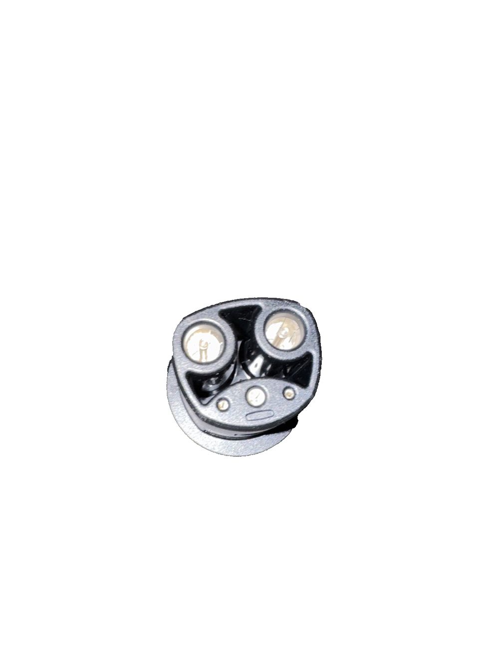 1067348-00-c Charging Adapter, Unbranded – a black and white picture of a metal plate