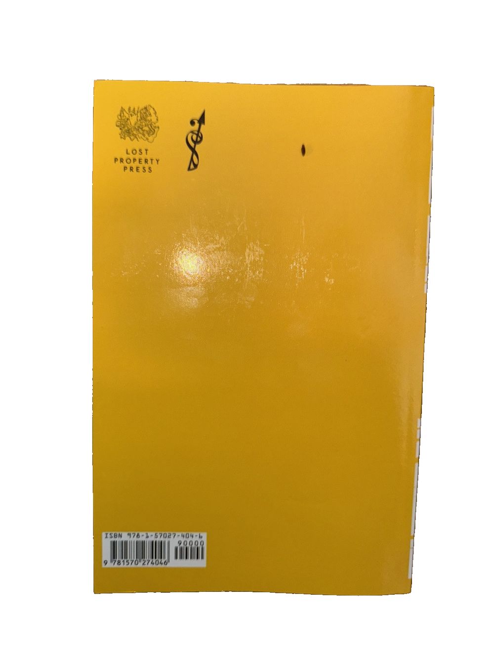 Paths to Autonomy By Noah Brehmer, DaveyDooDeals – a yellow book with chinese writing on it