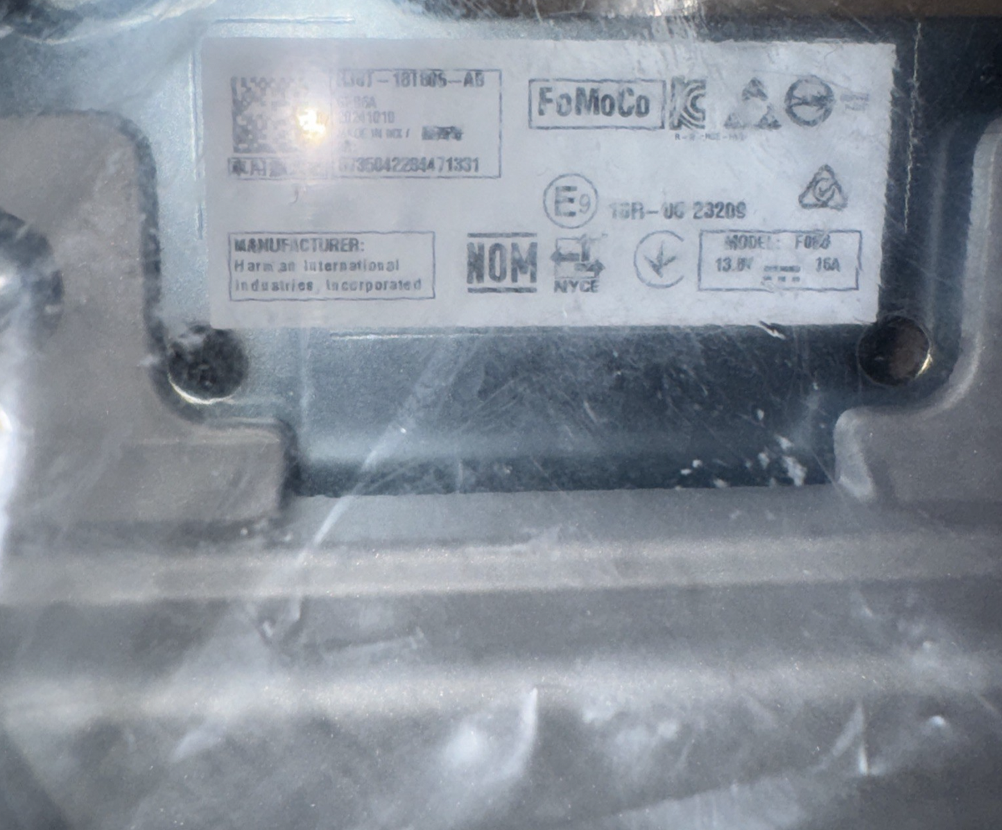 24 FORD RADIO AUDIO AMPLIFIER AMP RJ8T 18T806 GPB6A F068