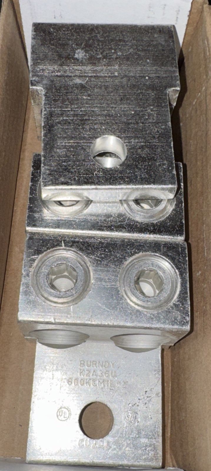 Burndy K2A36U Universal Terminal, 2 Conductor Lugs, 3 Pack – a box with two metal pieces inside