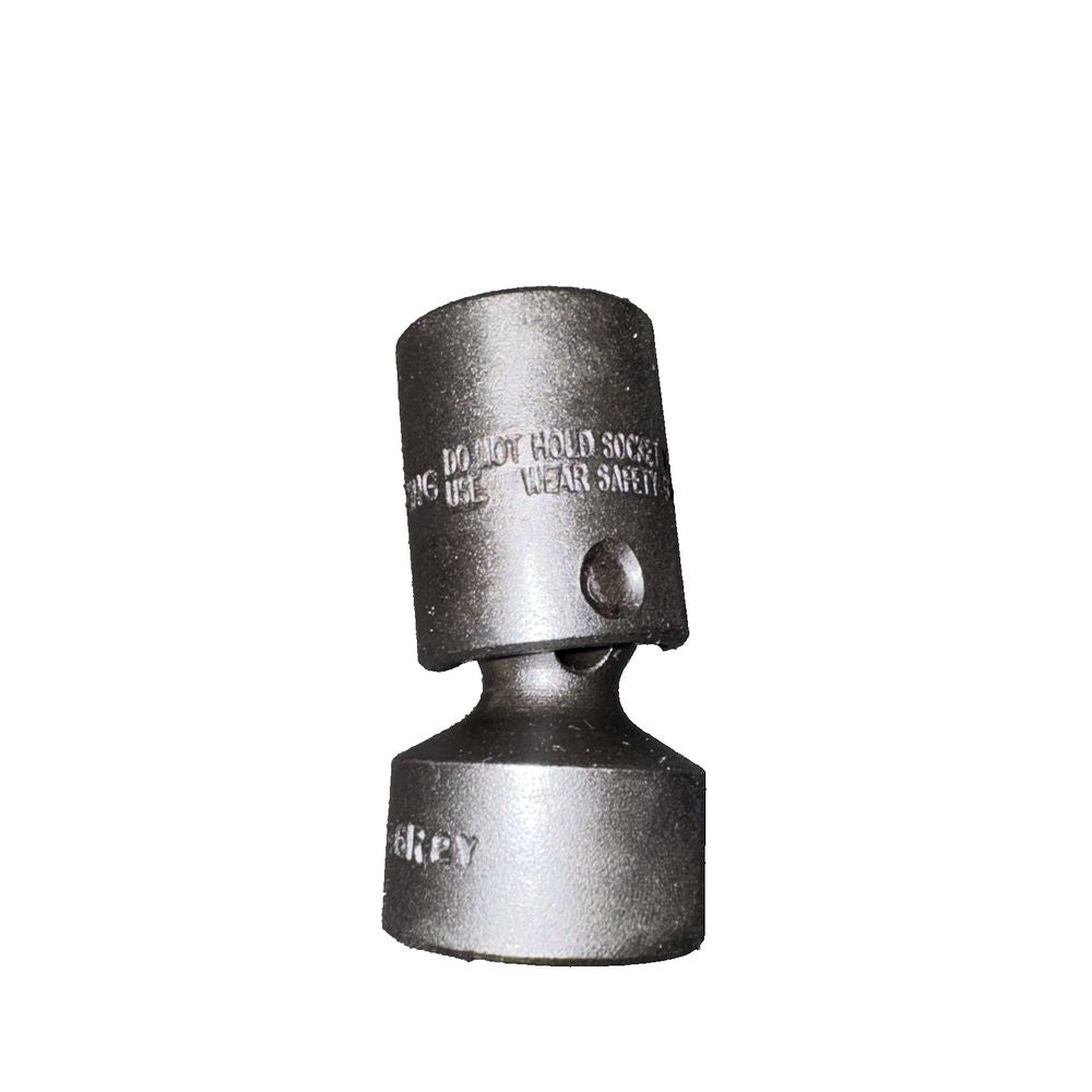 3/8" Drive Impact Universal Socket 3/4" - 6-PT. - XUP246R, Mac Tools – a metal pipe fitting