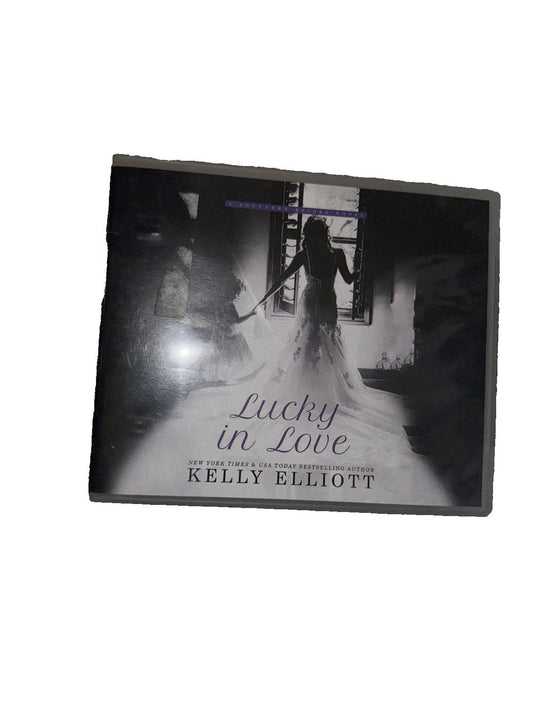 Lucky in Love, DaveyDooDeals – a black and white photo of a bride and groom