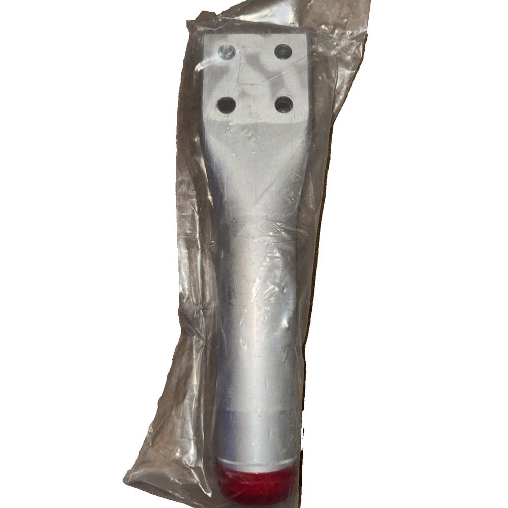 YNA59RT, ACSR - Compression Terminal, BURNDY – a silver plastic bag with a red handle