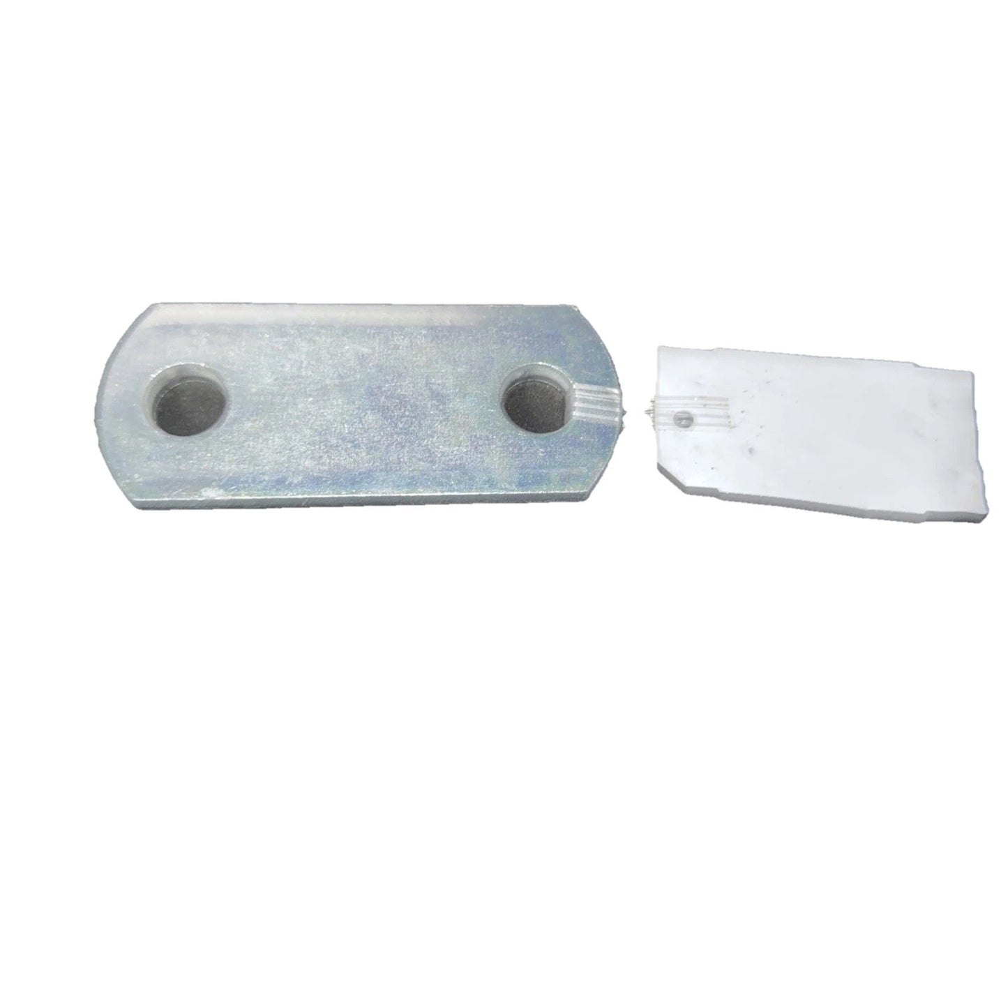 3525664C1 by Navistar International SHACKLE