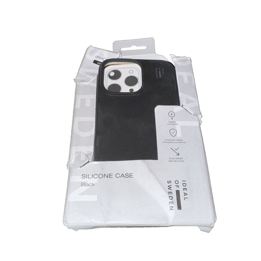 iDeal Of Sweden MagSafe Silicone Case for iPhone 16 Pro Max – the case is in the packaging