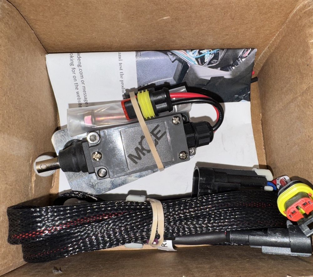 Can-Am Reverse Switch-Defender - marqCAD Engineering – a box with a pair of scissors and a pair of scissors