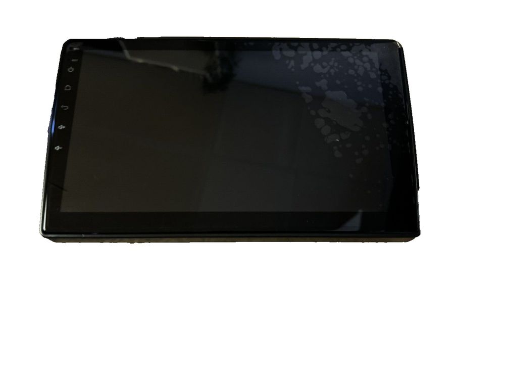 Carplay XT812C For Tundra 813 10" 2G + 32G, Unbranded – the ipad is shown with a black screen