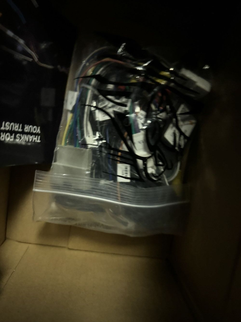Carplay XT812C For Tundra 813 10" 2G + 32G, Unbranded – a box with a bunch of wires inside of it
