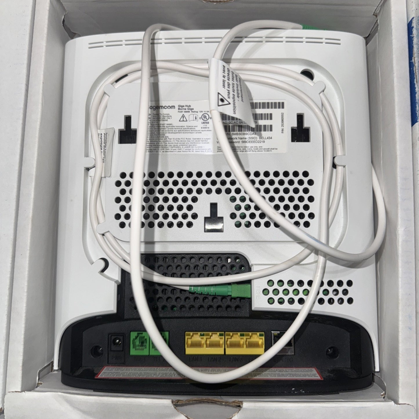 Bell Giga Hub 253960552 White Fiber Router  - Sourced From Liquidation Lot