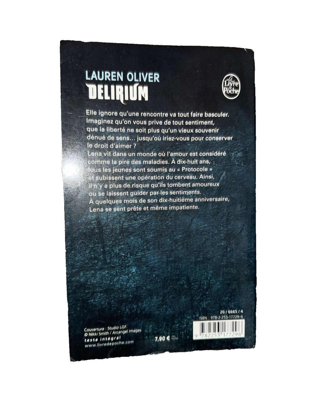 DLIRIUM By Lauren Oliver, DaveyDooDeals – the back of the box of the box of the box