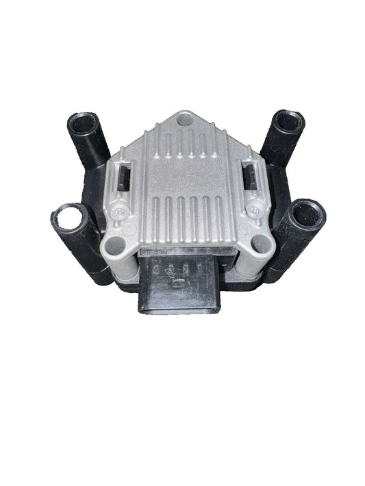 Hitachi IGC0133 Ignition Coil – a white plastic housing with a black plastic housing