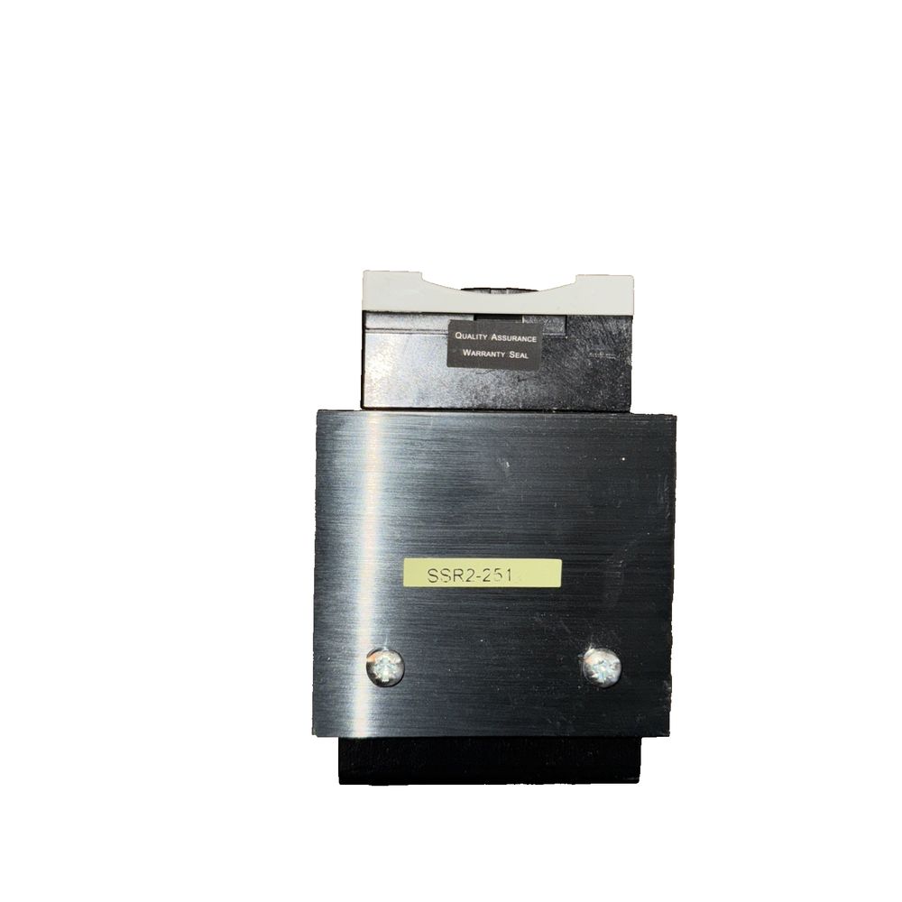 Chromalox SSR2-251 PCN 339282, DaveyDooDeals – a black and silver metal device with a yellow button