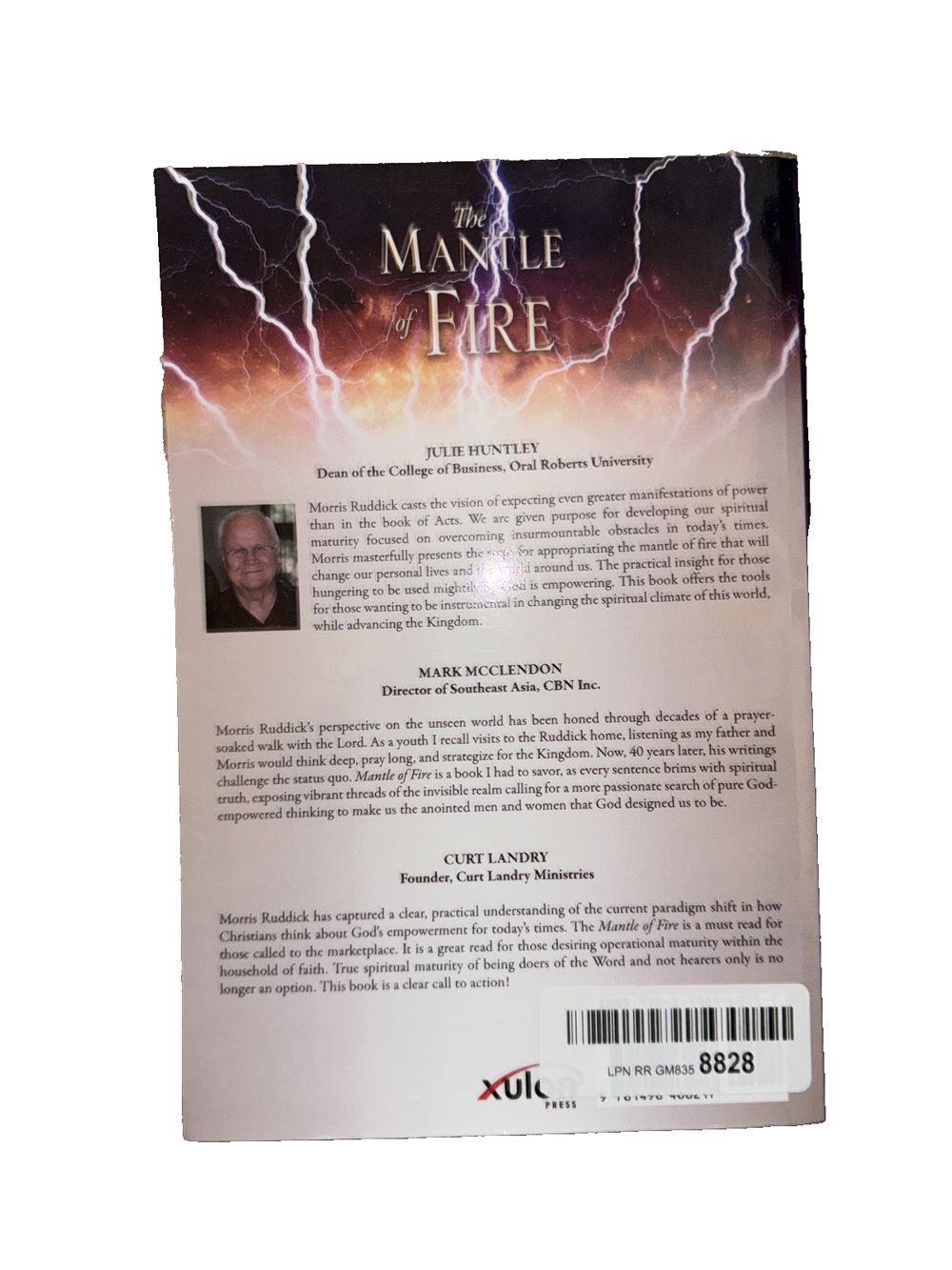 The Mantle of Fire Paperback – Jan. 27 2016, DaveyDooDeals – the book cover for the book, the magic fire