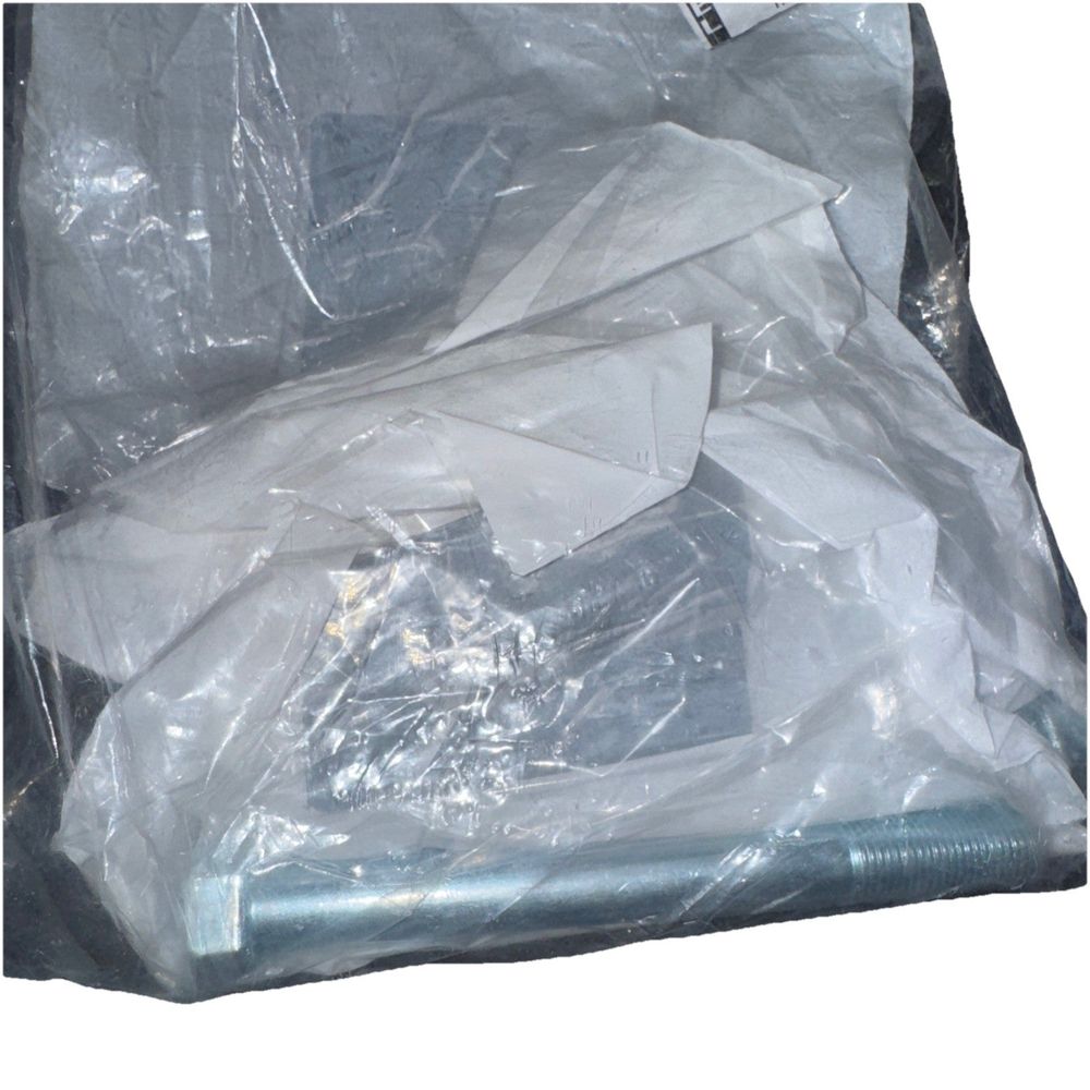 Hyster 2305196 BOLT - HEX HY2305196 4 Pack – a plastic bag with a piece of plastic