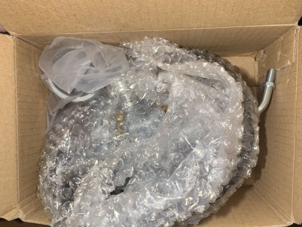 Carburetor For yamaha Breeze 125, Unbranded – a box of plastic