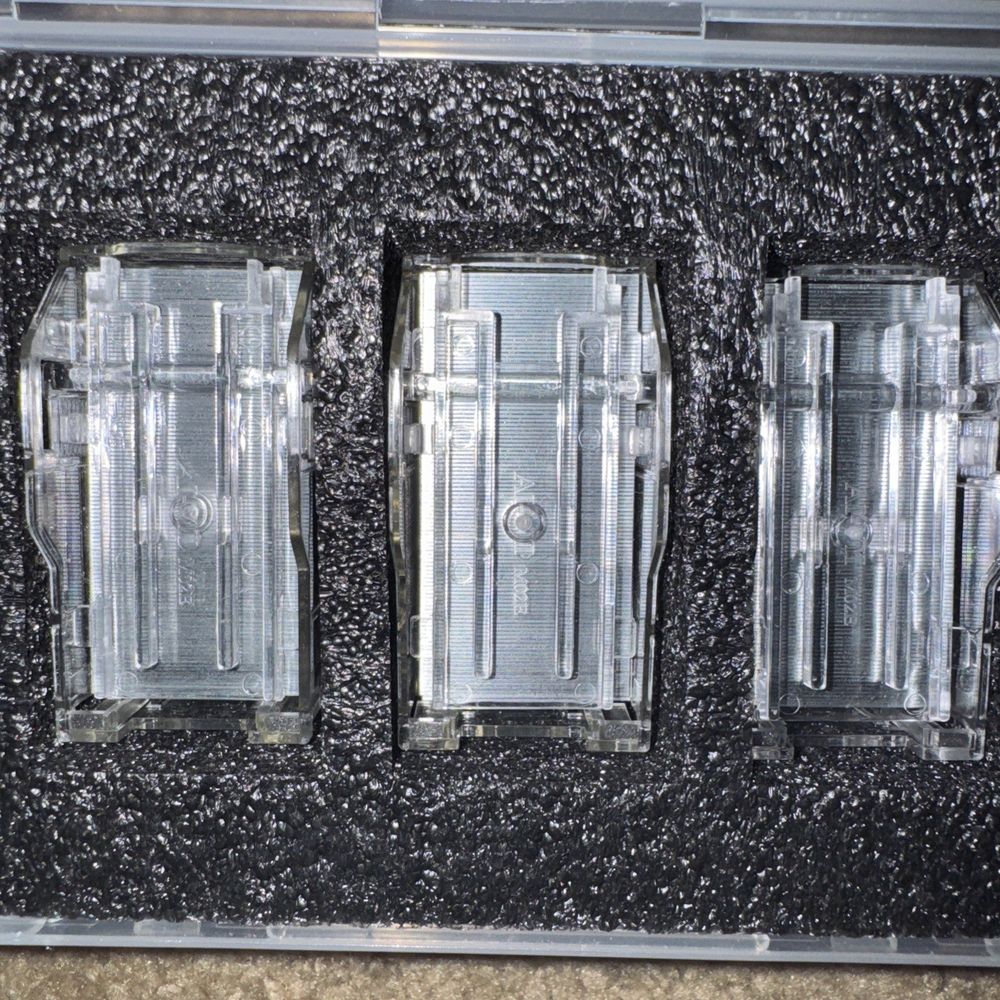 Avanternity Model 7 Staple Cartridge Pack, Work with Avanternity Pro-60E Heavy – a close up of a case with a bunch of small items