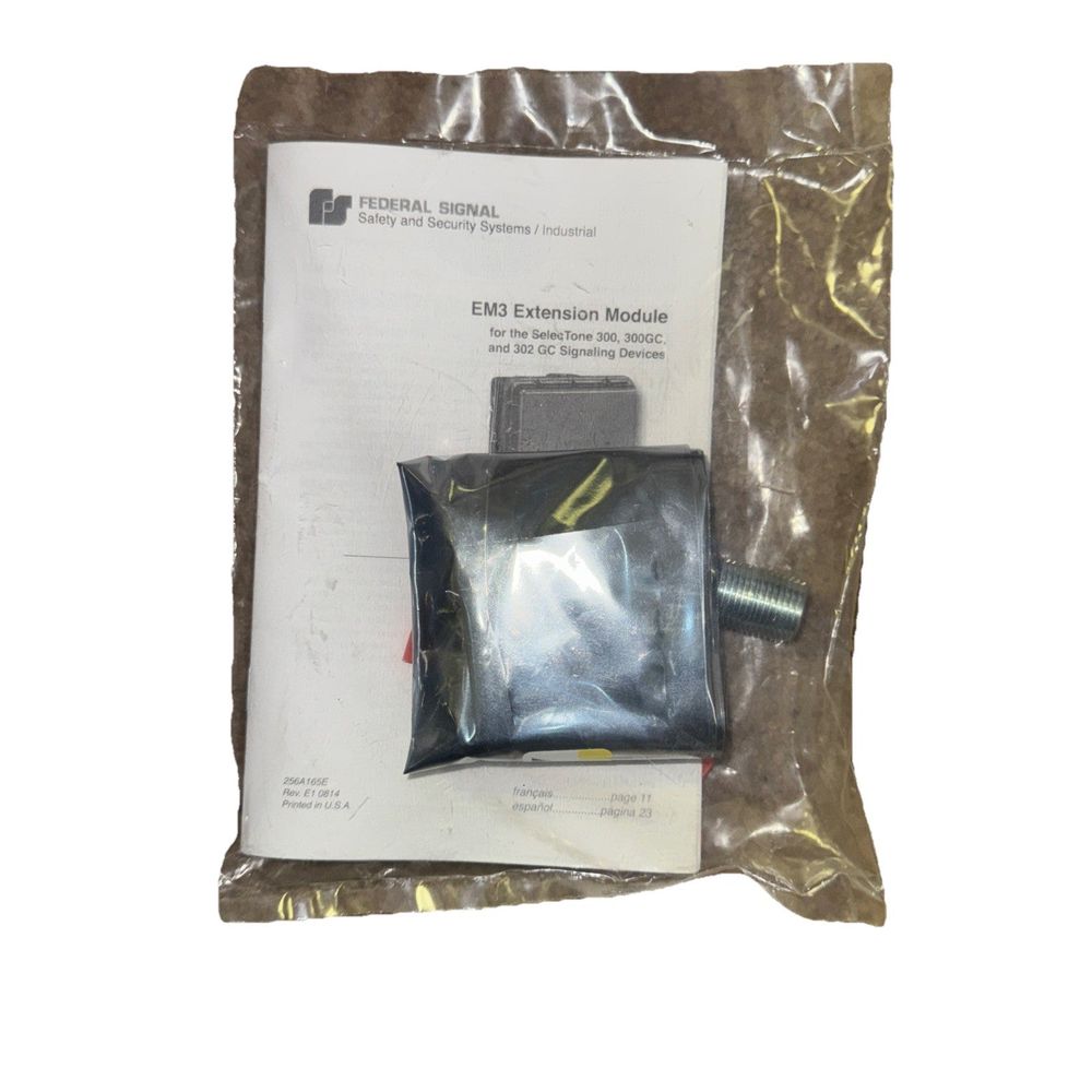 EM3 SelecTone Extension Module, Federal Signal – a bag of a small plastic object
