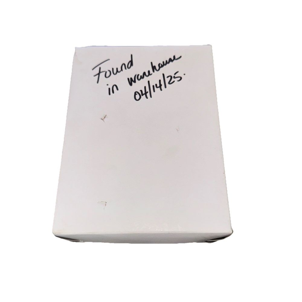 Nilfisk H13, En1822 Hepa Filter – a white box with a handwritten message on it