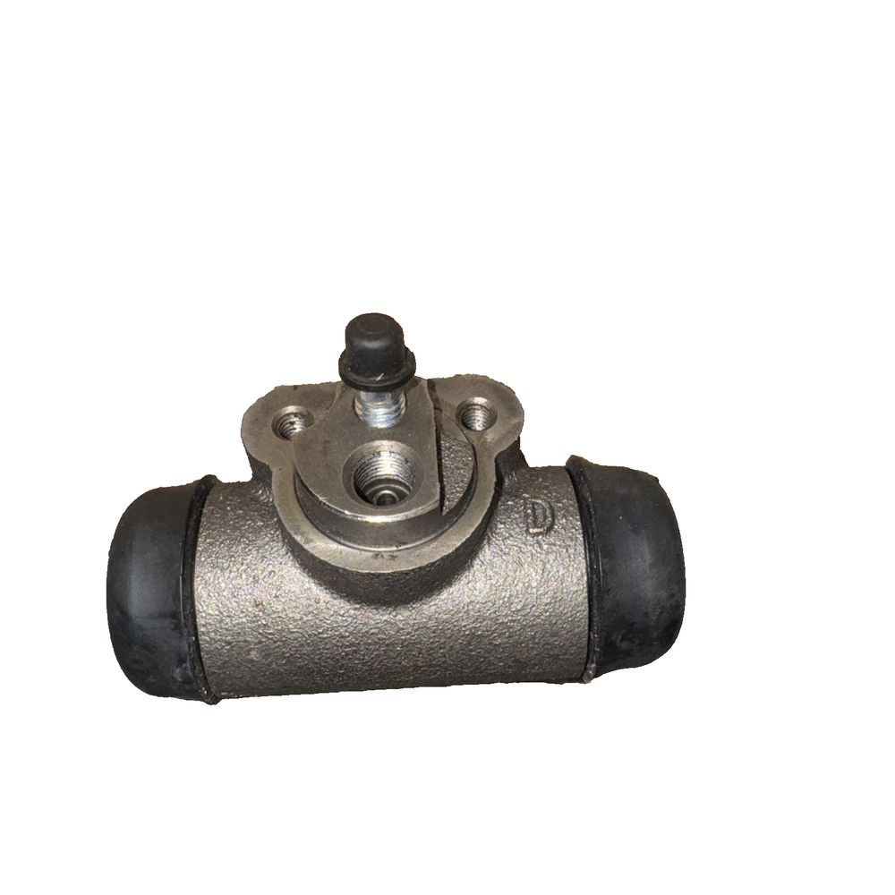Brake Wheel Cylinder 27526E, Unknown – a metal ball with a metal ball on it