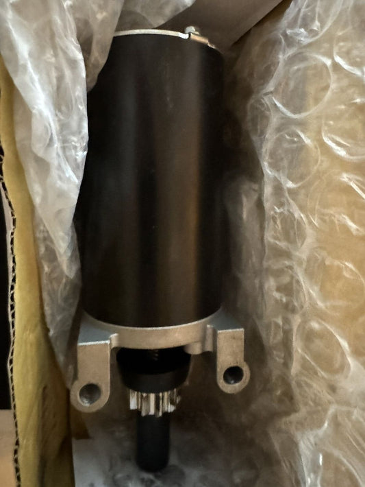 DB Electrical 410-21069 Starter Compatible with-Replacement for Cub Cadet i1046, – a metal object is sitting on a plastic sheet