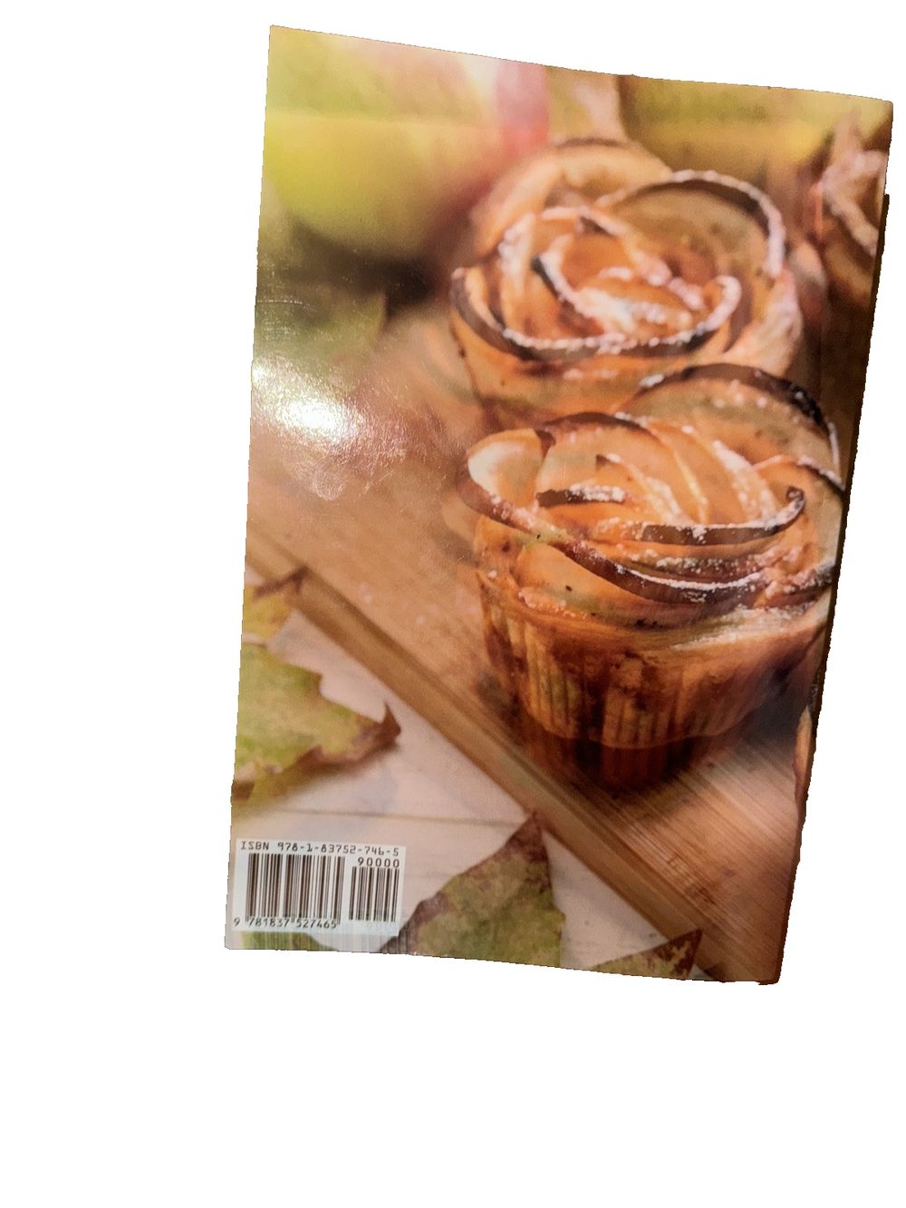 Рецепти за укусне колаче ... (Serbian Edition), DaveyDooDeals – a magazine with a picture of some food