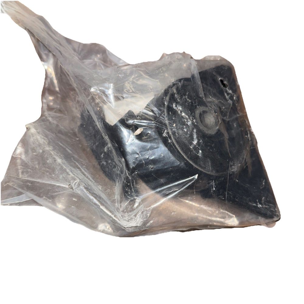 Engine Motor Mount No.1230502010 - Passenger Side Mount for Toyota Corolla, Unbranded – a plastic bag with a black plastic bag inside